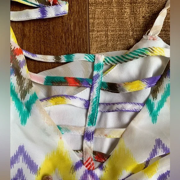 Bright Fun Romper - Picture 3 of 4